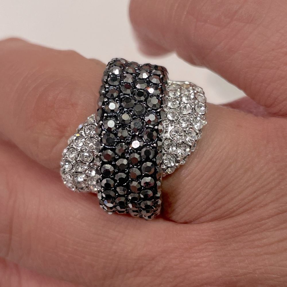 Gorgeous Cocktail Ring!
